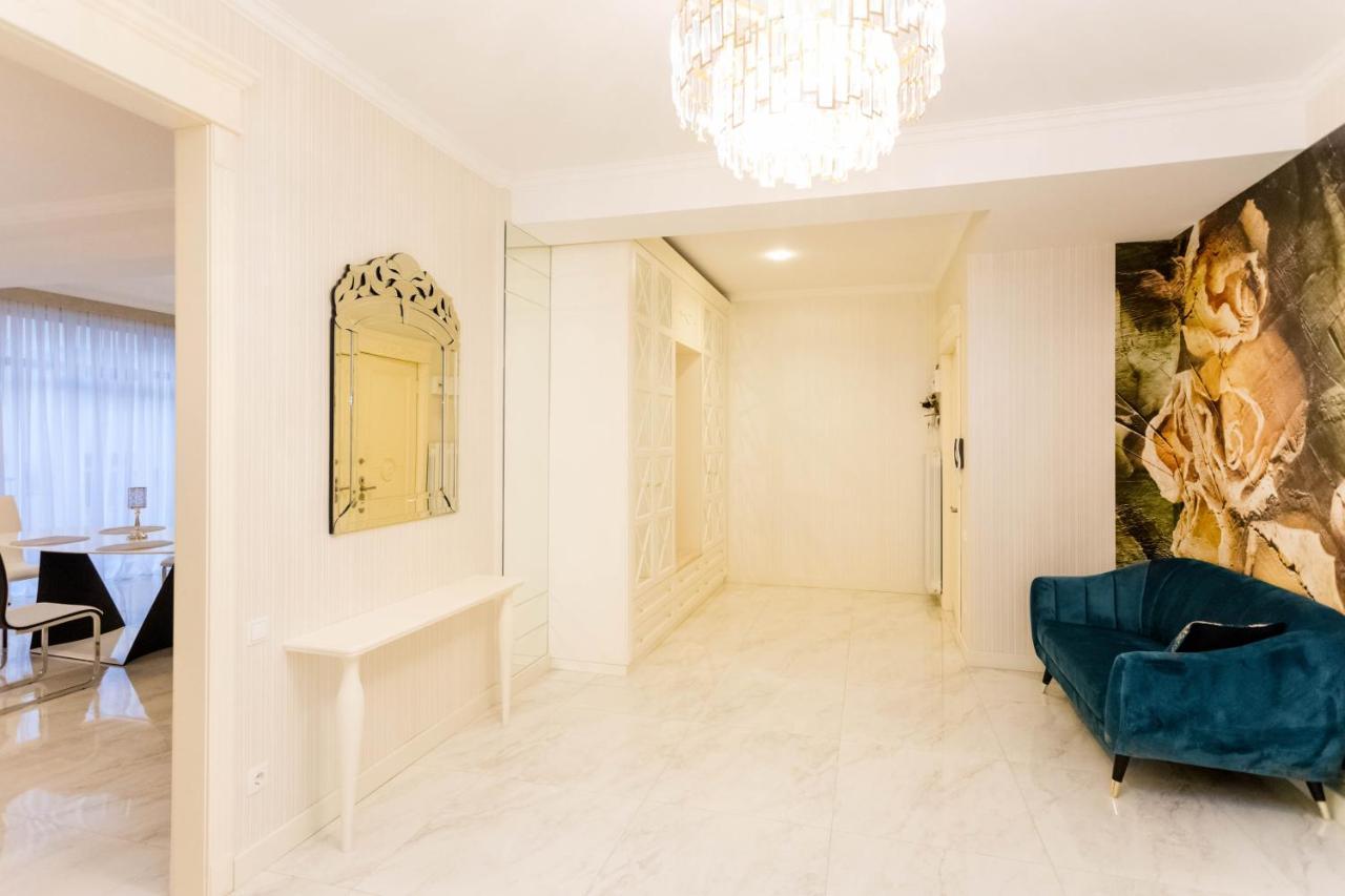 Rustaveli Residence I Tbilisi Eksteriør billede